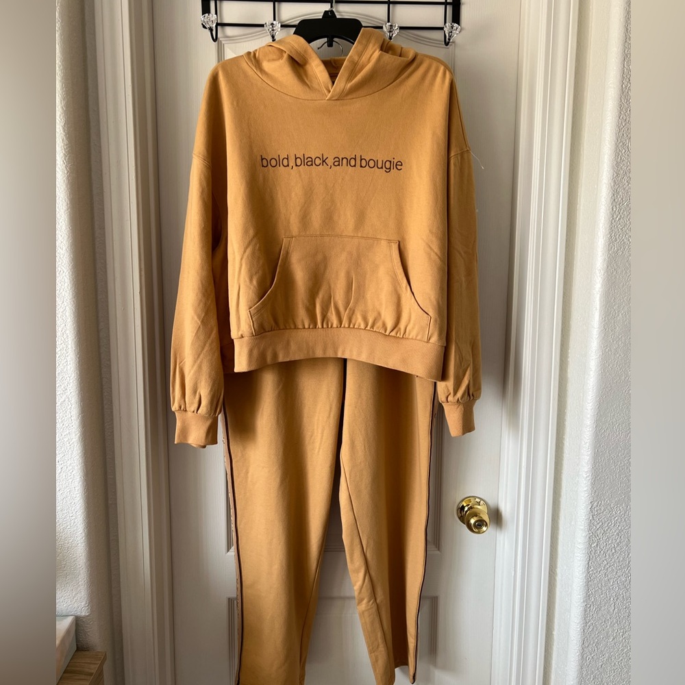 NWOT gold sweats and hoodie set.
